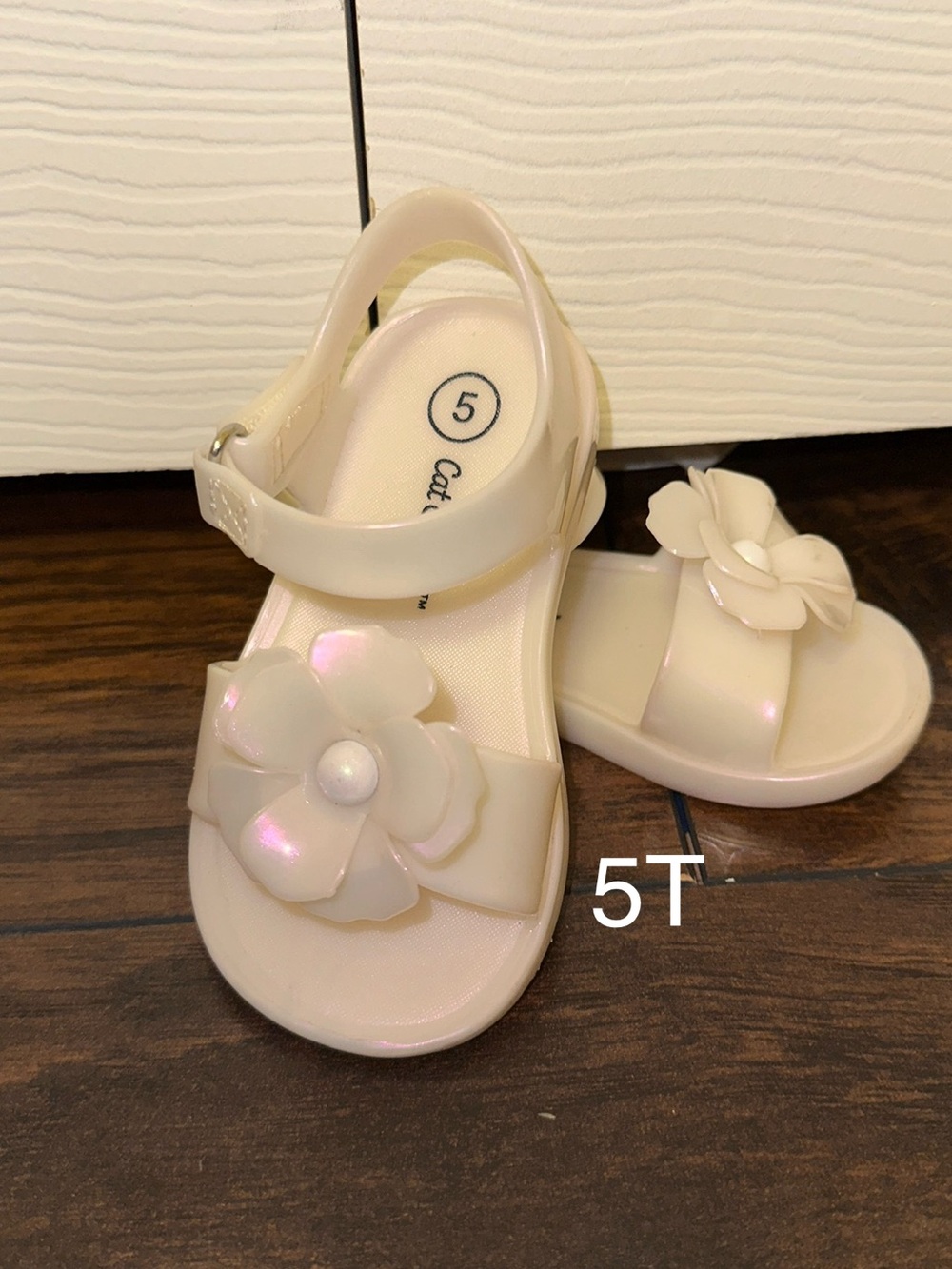 Cat & Jack Cream Floral Jelly Sandals with Flower Accent